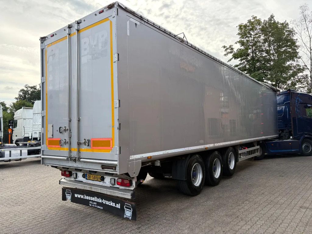 Kraker CF200 92m3, 2X Liftas Cargo Floor