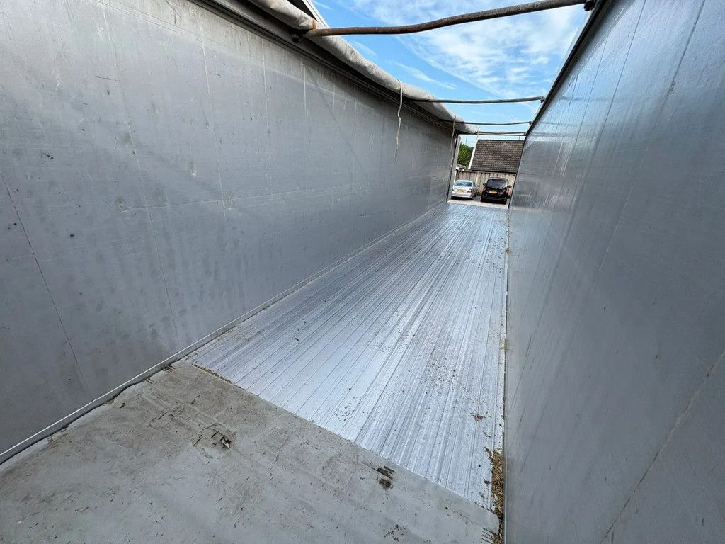 Kraker CF200 92m3, 2X Liftas Cargo Floor