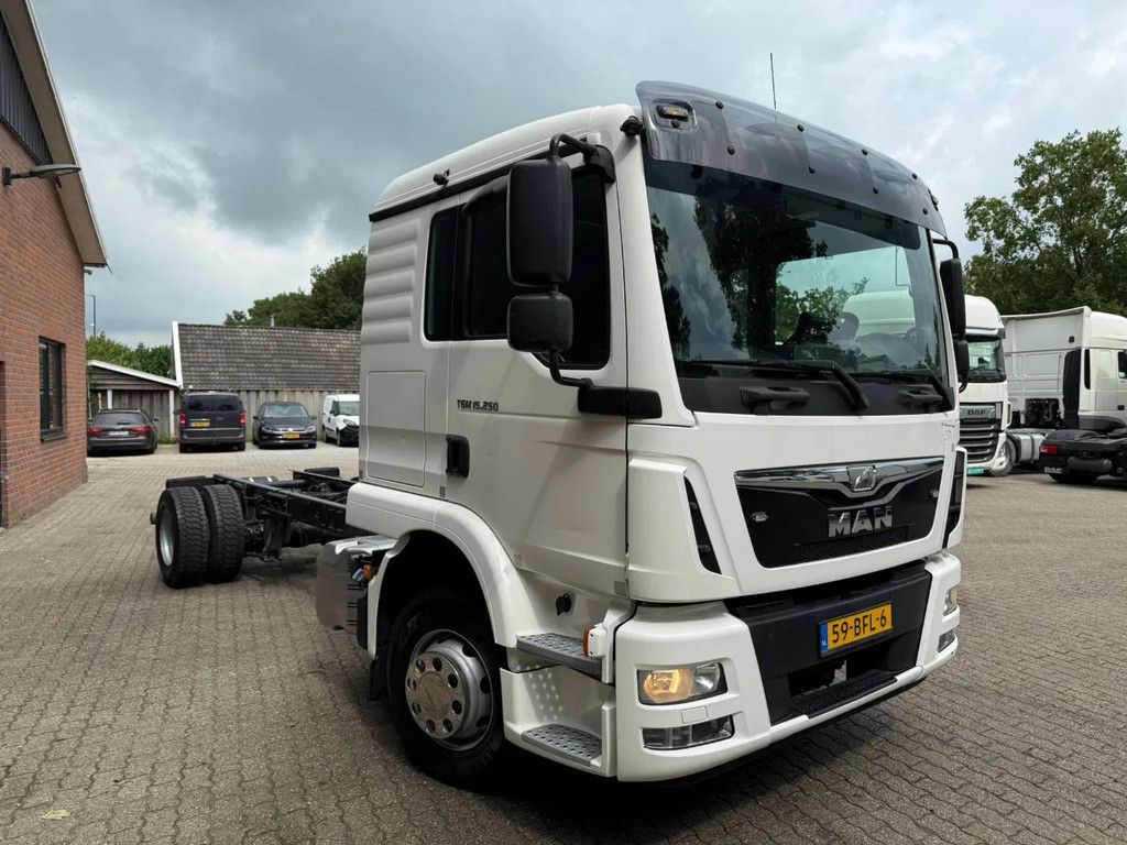 MAN TGM TGM 15.250 4X2 Chassis, Airco, 526.460 KM, Slaapcabine