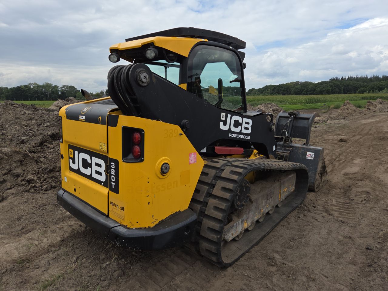JCB 320T AC Joystick 5400kg trackloader schranklader