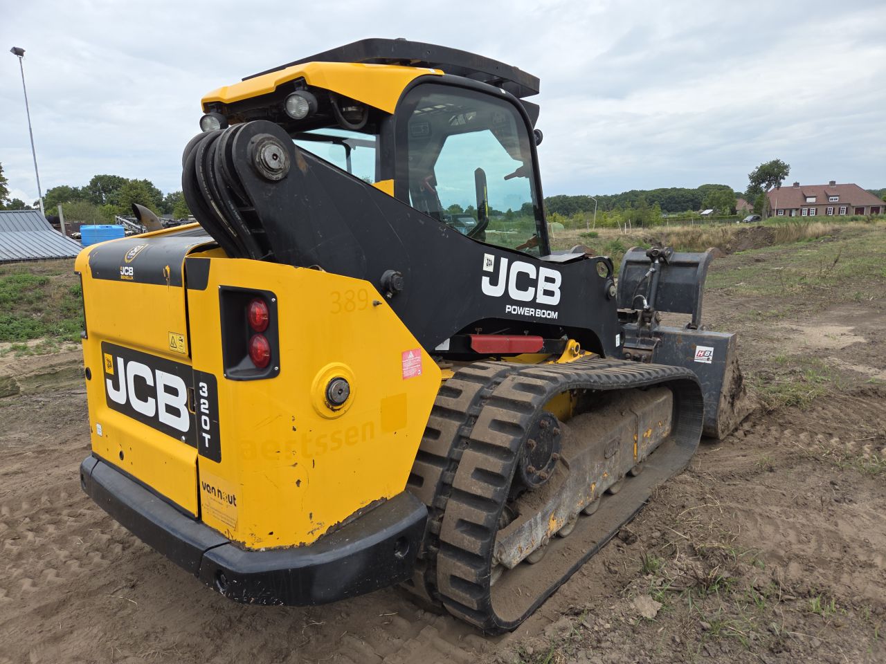 JCB 320T AC Joystick 5400kg trackloader schranklader