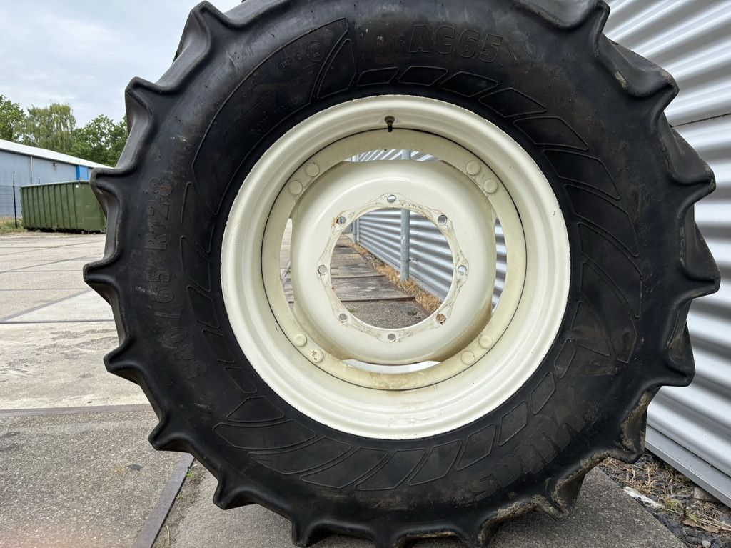 Mitas AC65