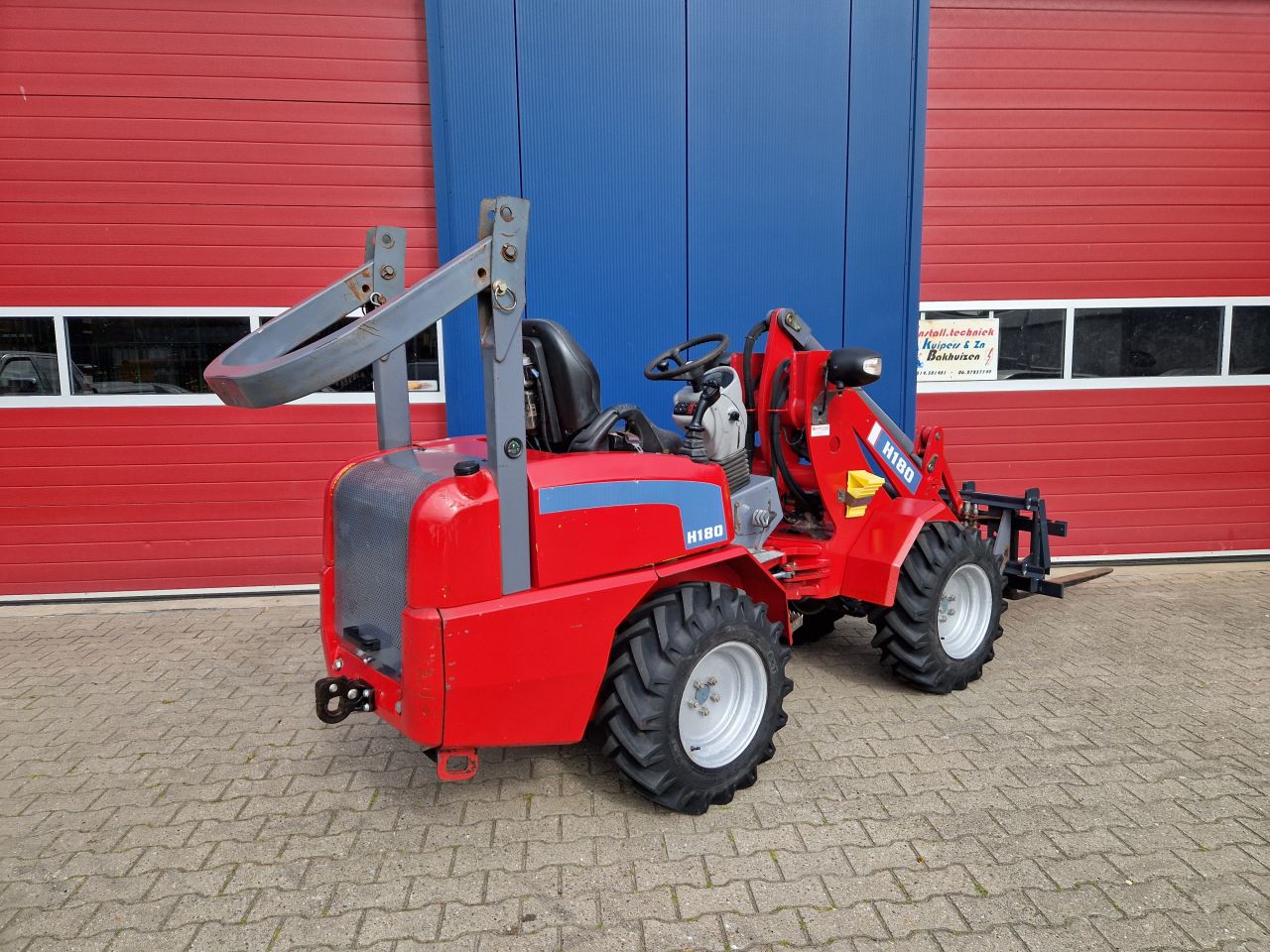 HERACLES H180 SHOVEL 35PK BOUWJAAR 2019