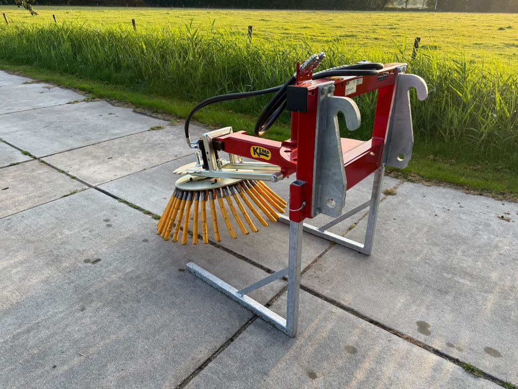 Kemp OKBM onkruidborstel zwenkbaar Demo