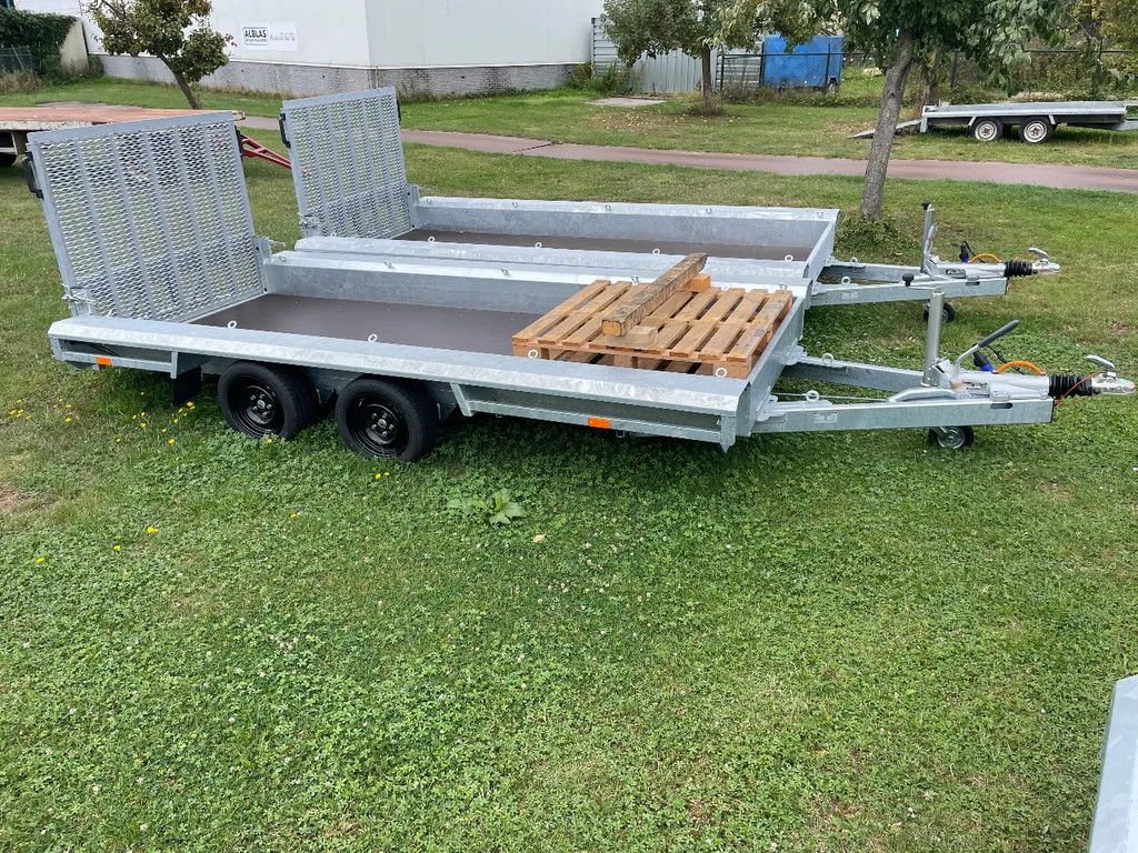 Ifor Williams Nieuwe Vlemmix machine transporters 400x150 3500 kg met oprijplaat