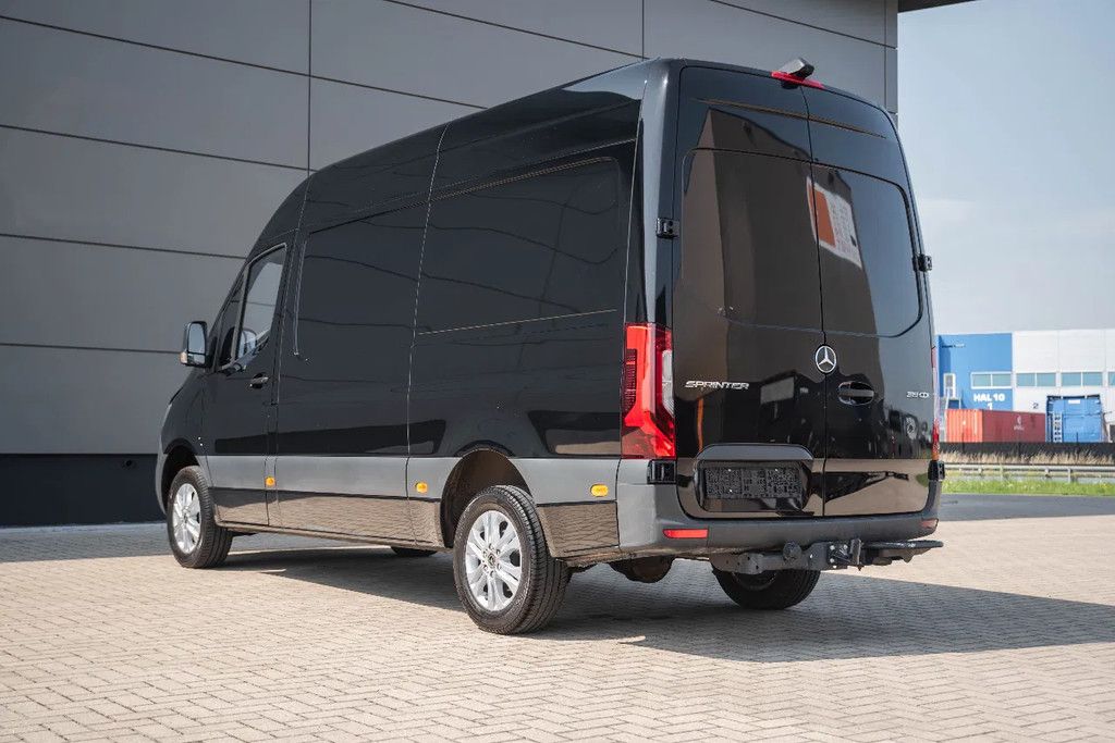 Mercedes-Benz Sprinter 319 CDI