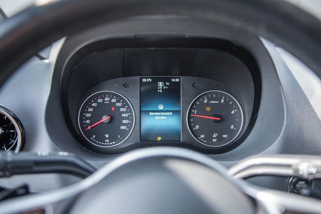 Mercedes-Benz Sprinter 319 CDI