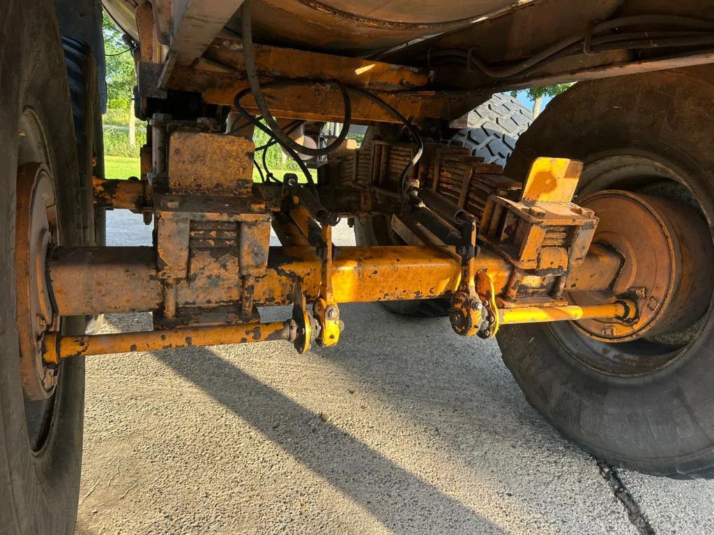 Veenhuis VMB 12000 Liter waterwagen Zuigarm Giertank