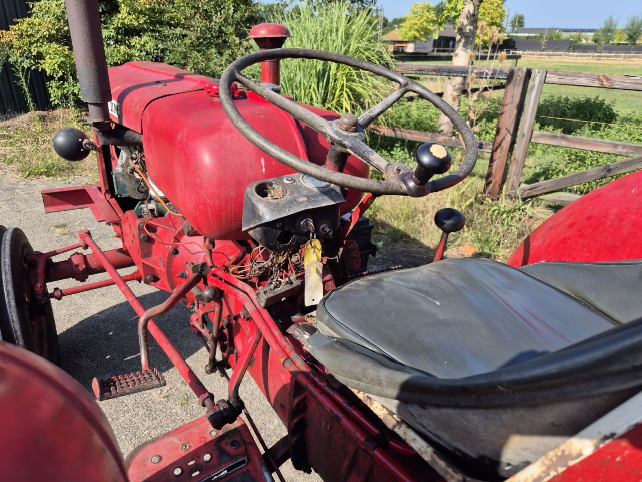 Te koop aangeboden een zeldzame Volvo BM 320