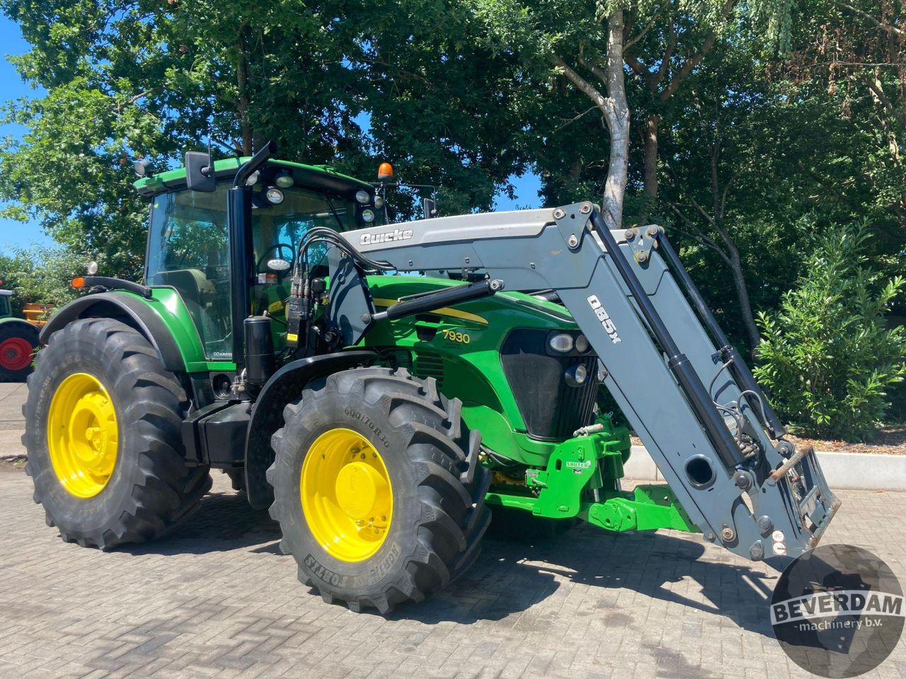John Deere 7930