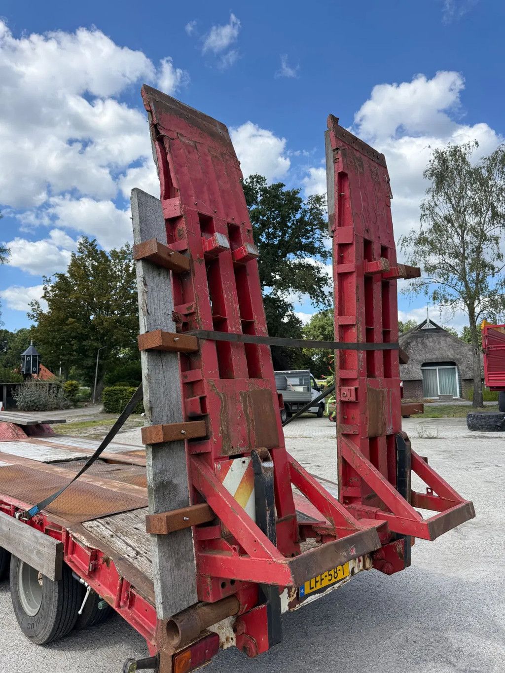 Nooteboom Dieplader 4 asser Hydraulische borden