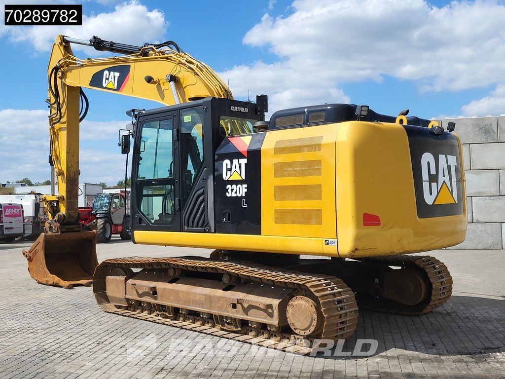 Caterpillar 320 F L