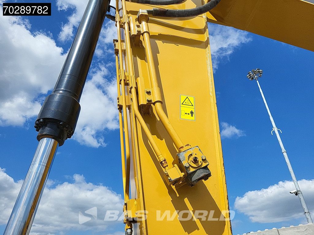 Caterpillar 320 F L