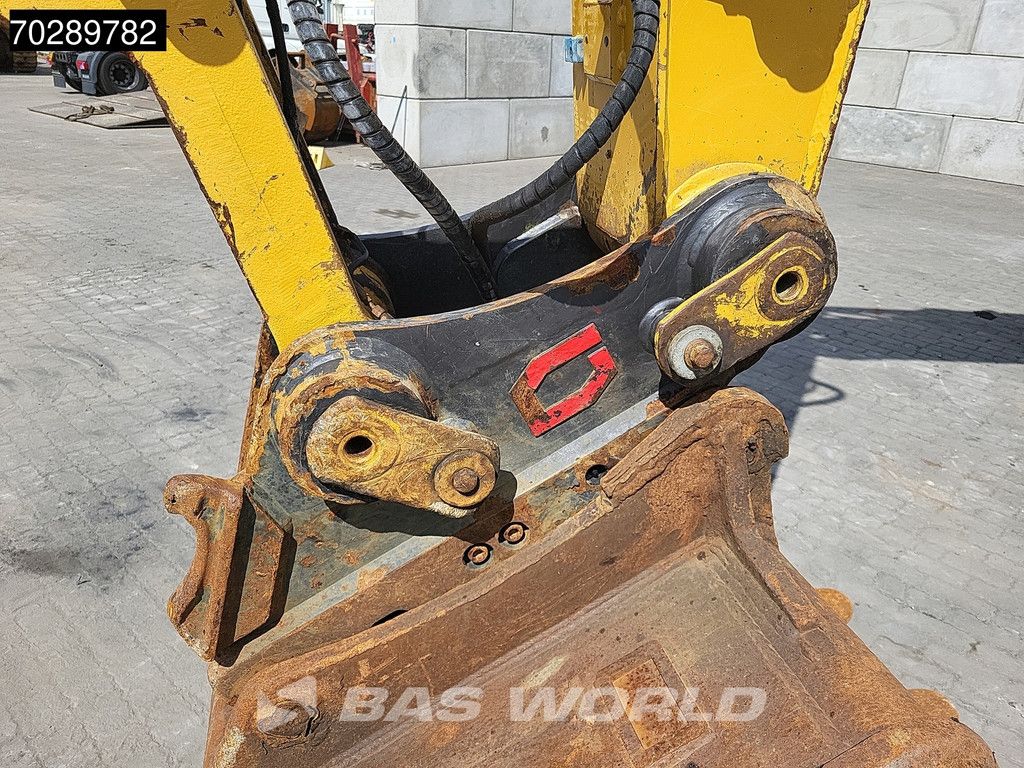 Caterpillar 320 F L