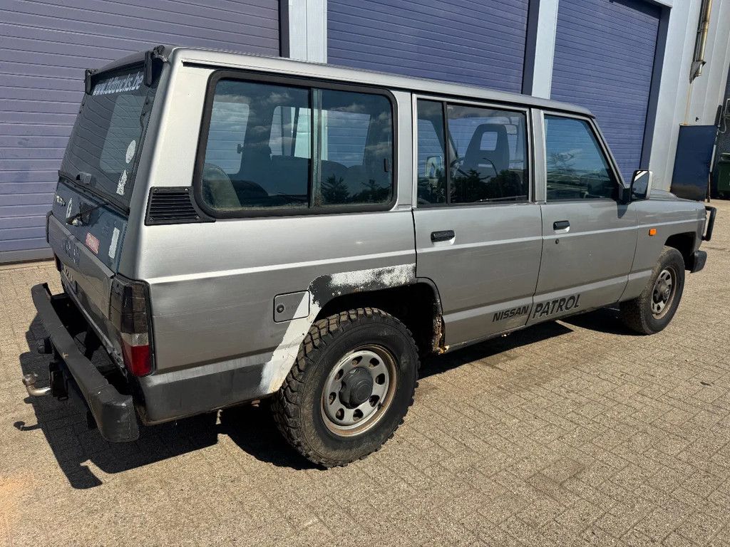 Nissan Patrol **LONG CHASSIS-7 SEATER**