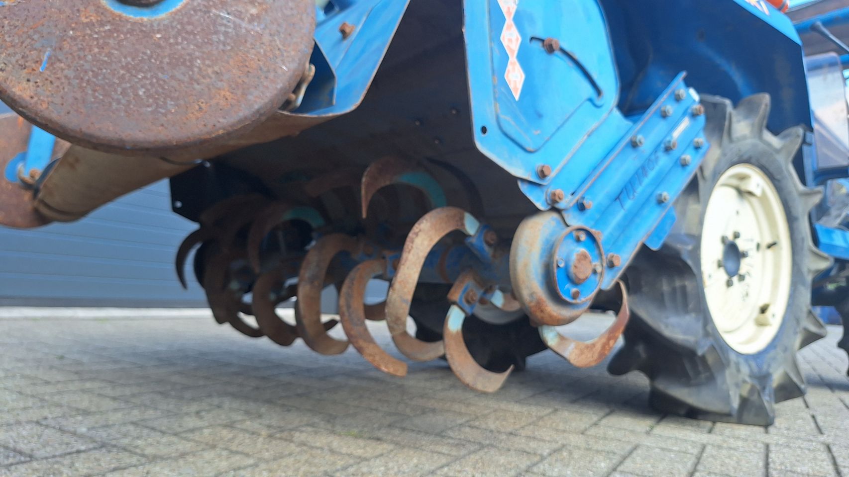 Minitractor Iseki Landhope 140 voorlader en frees