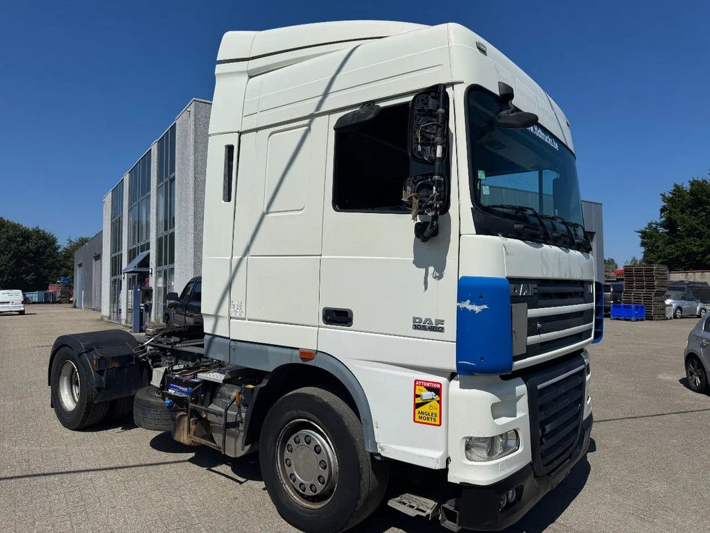 DAF XF 106.460 **EURO 5-SPOILERS**