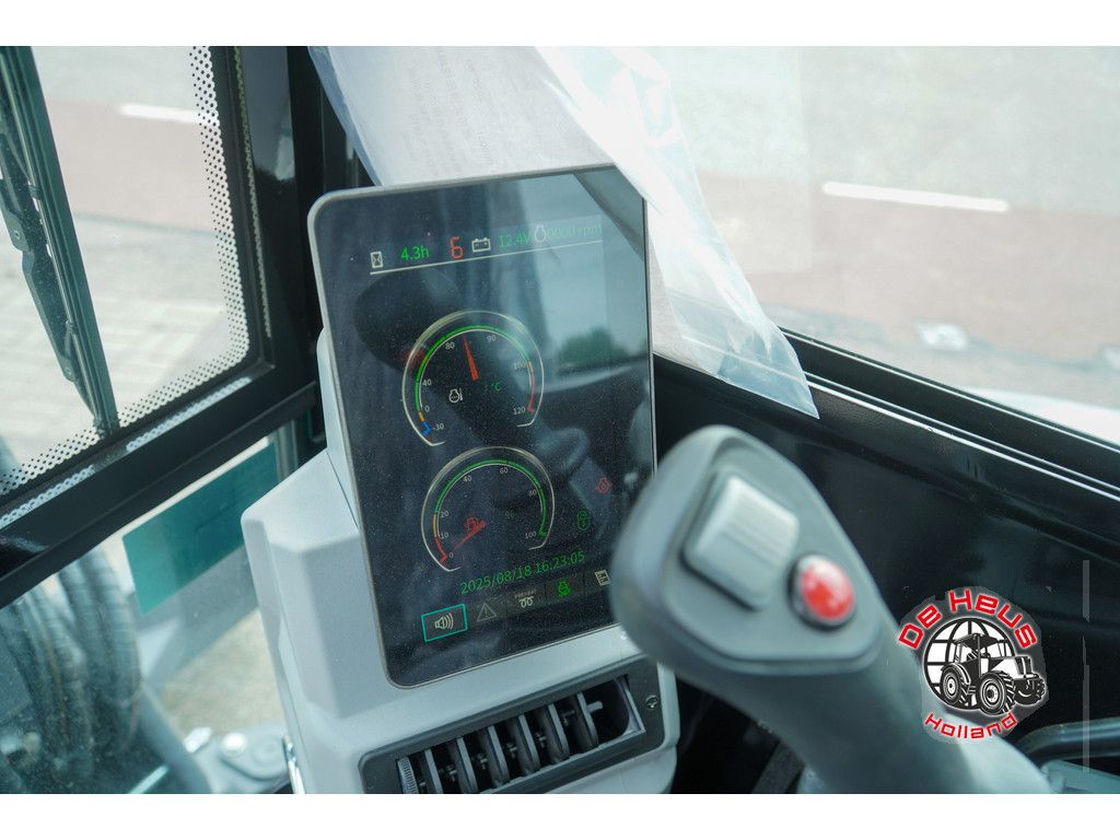 Eurotrac HE36SR