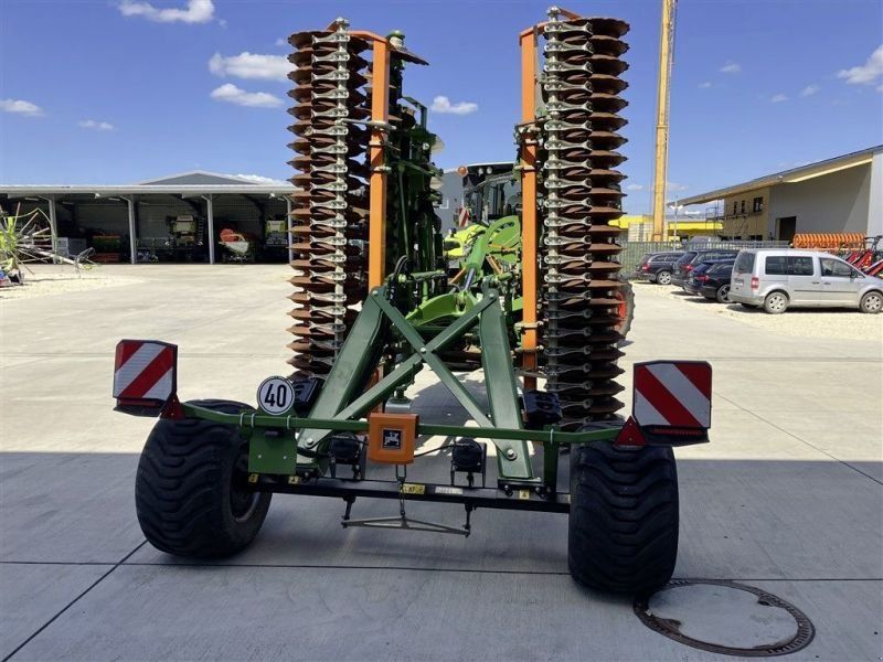 Amazone CATROS XL 6003-2 + MESSERWALZE