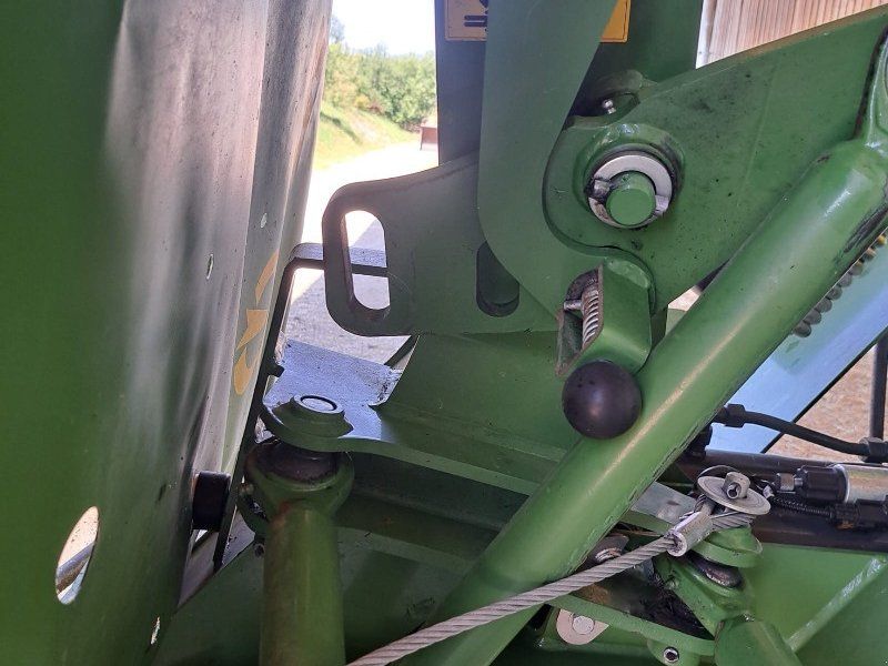 Krone EasyCut B 890