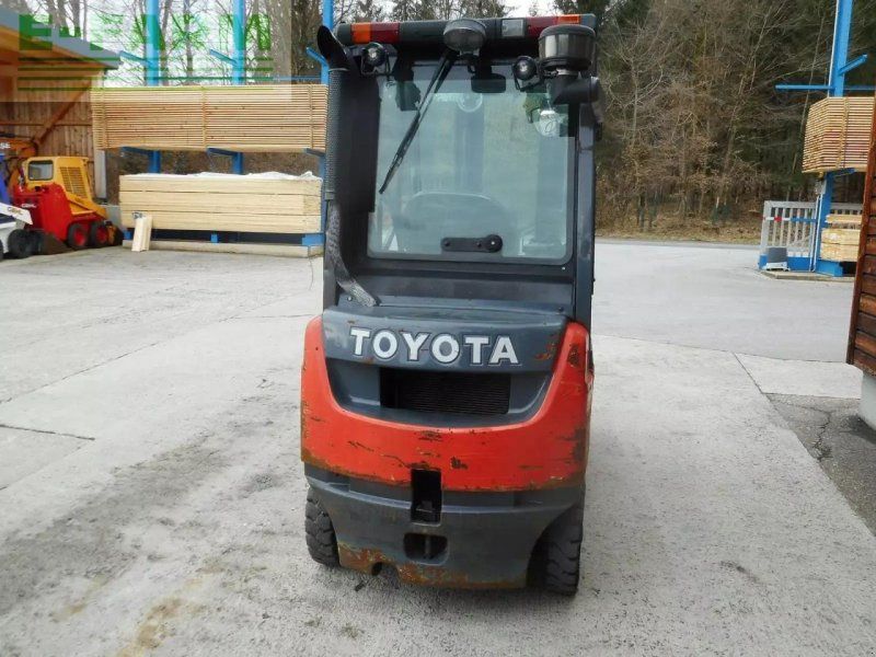 Toyota 02-8fdf15 ( triplex + ss + halbkabine )