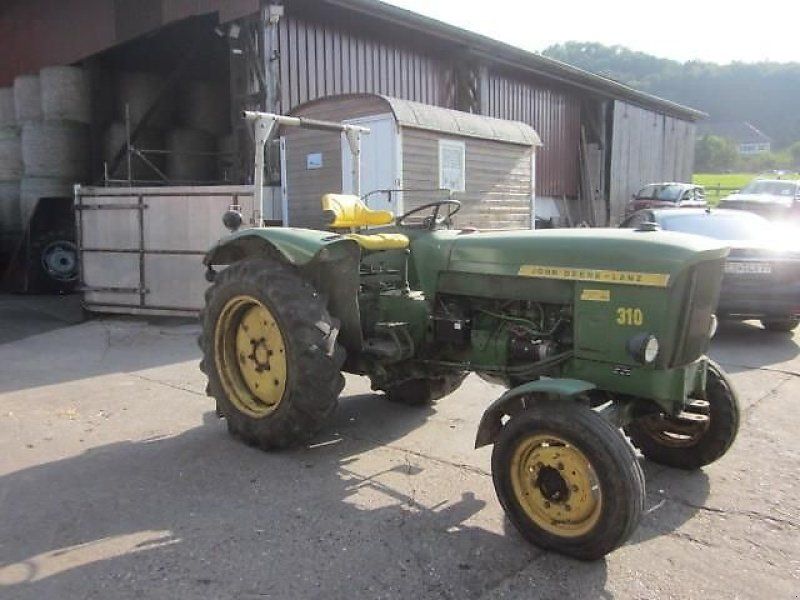John Deere 310