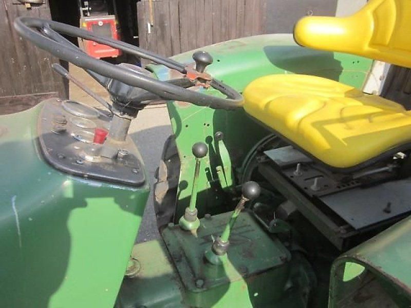 John Deere 310