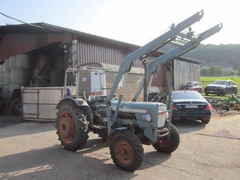Eicher 3253