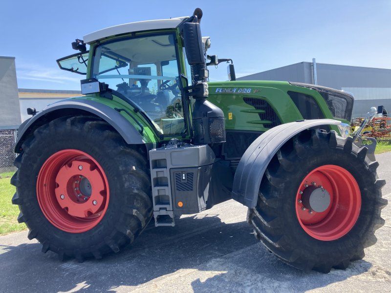 Fendt 828 Vario ProfiPlus