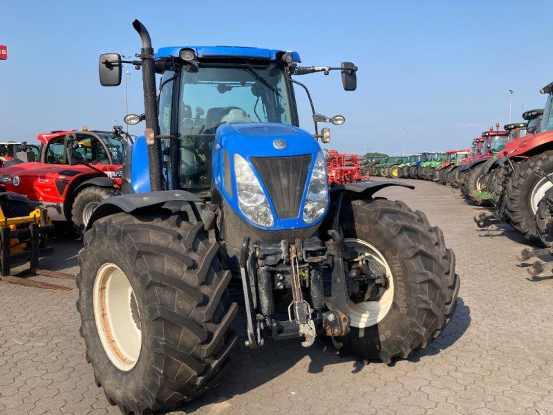 New Holland T 7.250 Auto Command