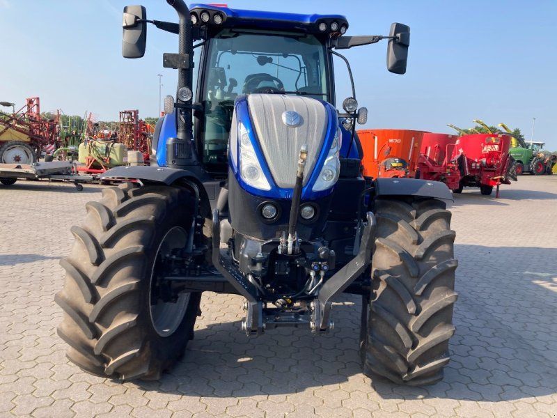 New Holland T 7.225 Blue Power Auto Command