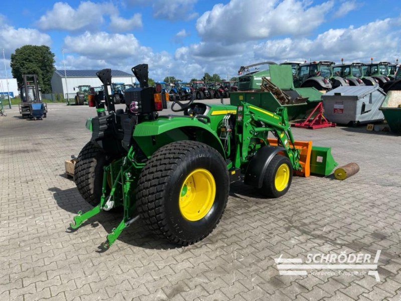 John Deere 4049 M