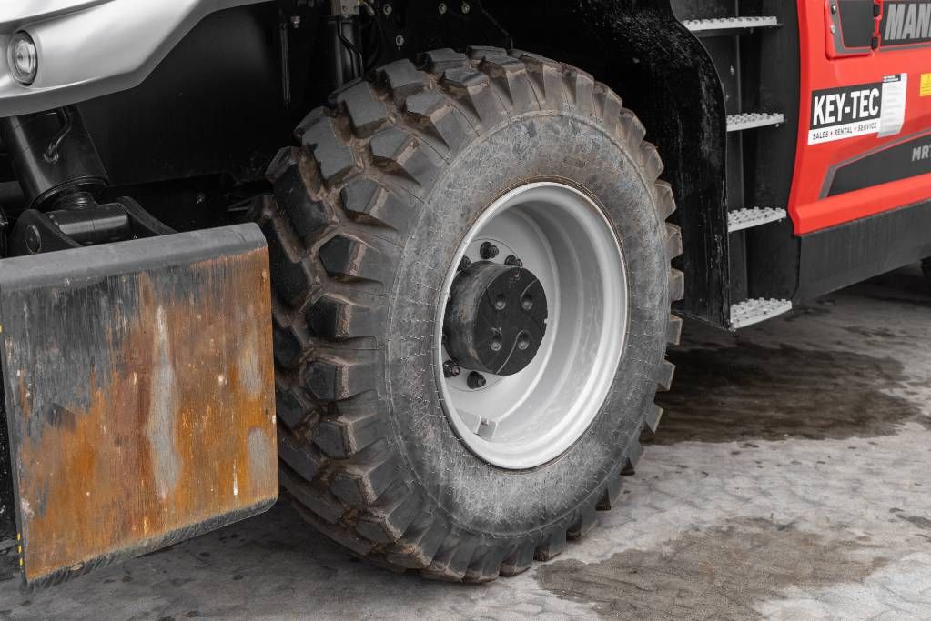 Manitou MRT 3570 360 210 Y