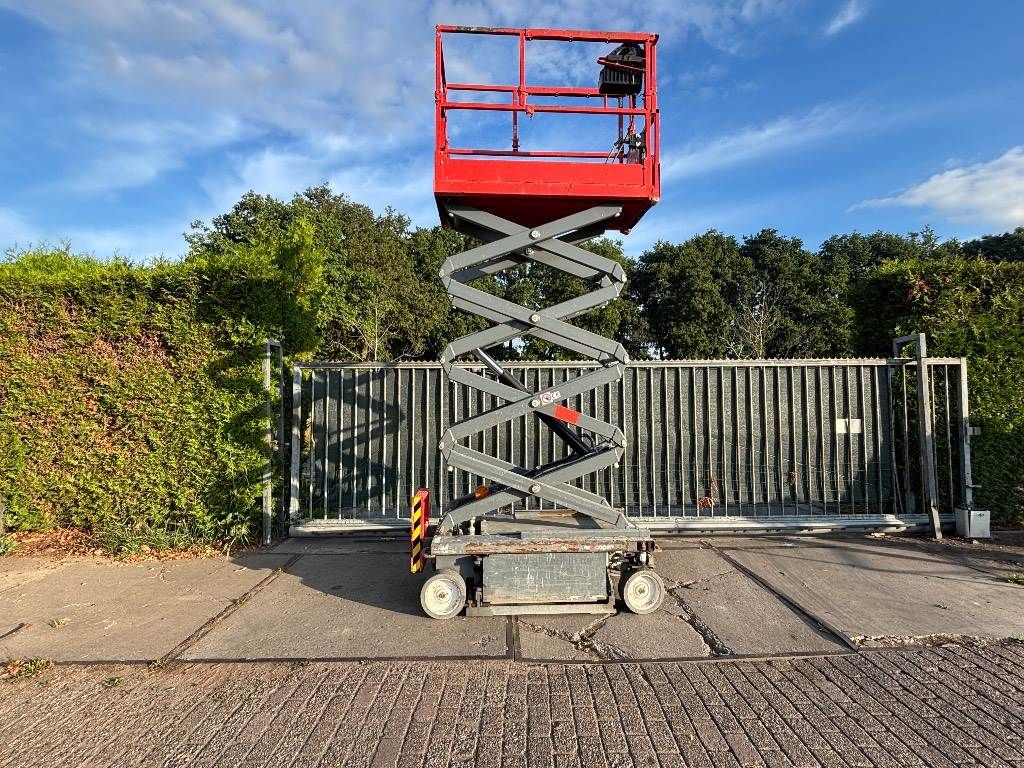 SkyJack SJ 3219 8m schaarlift schaarhoogwerker skyjack