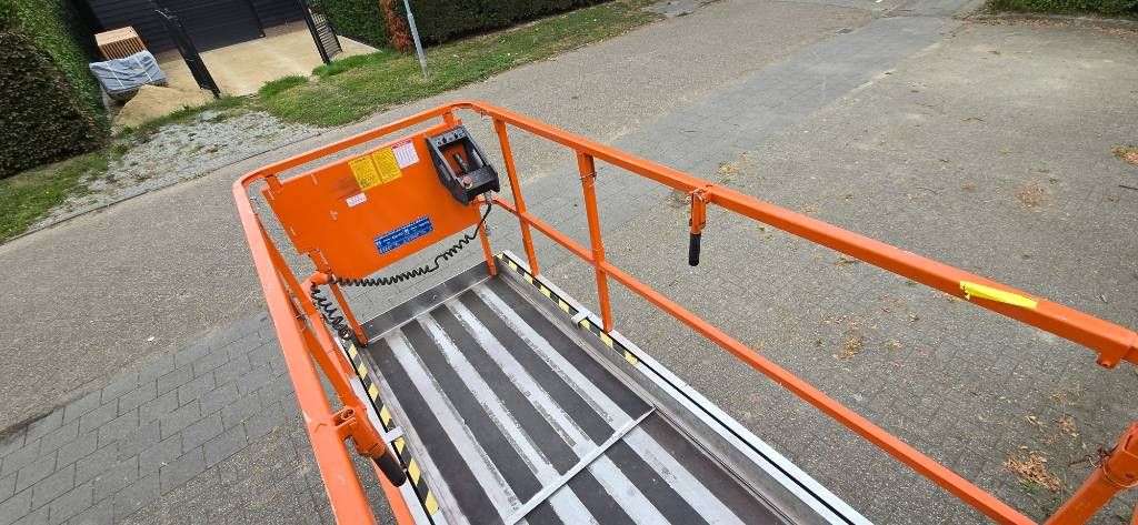 JLG 3246 ES 12m schaarhoogwerker JLG 1.5 km