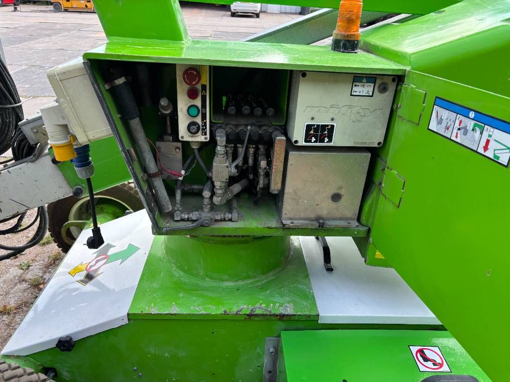 Niftylift HR12NDE 12m knikarmhoogwerker nifty 6.1m