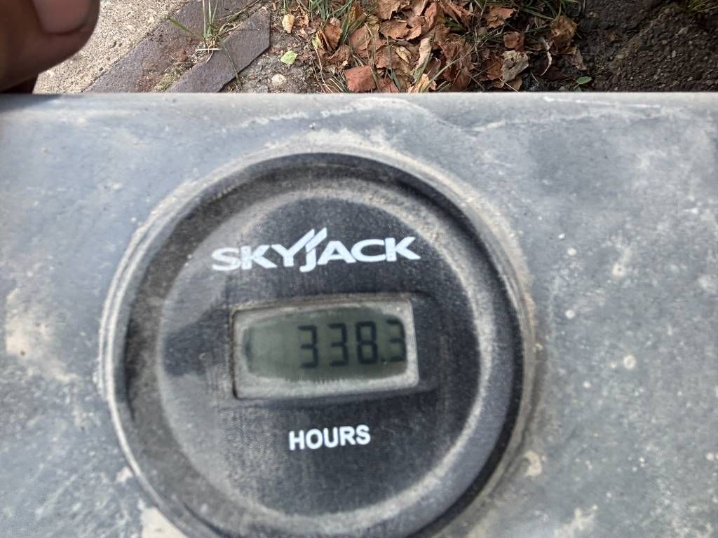 SkyJack SJ III 3219 hoogwerker schaarhoogwerker 8m skyjack