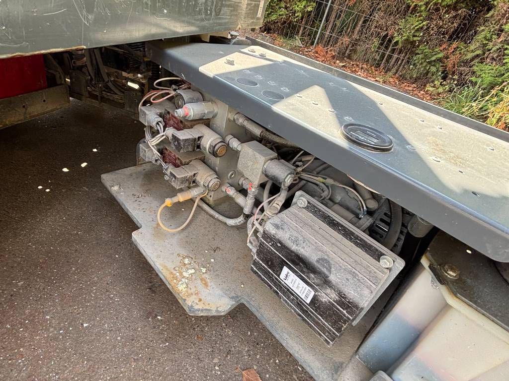 SkyJack SJ III3219 schaarhoogwerker 8m skyjack hoogwerker