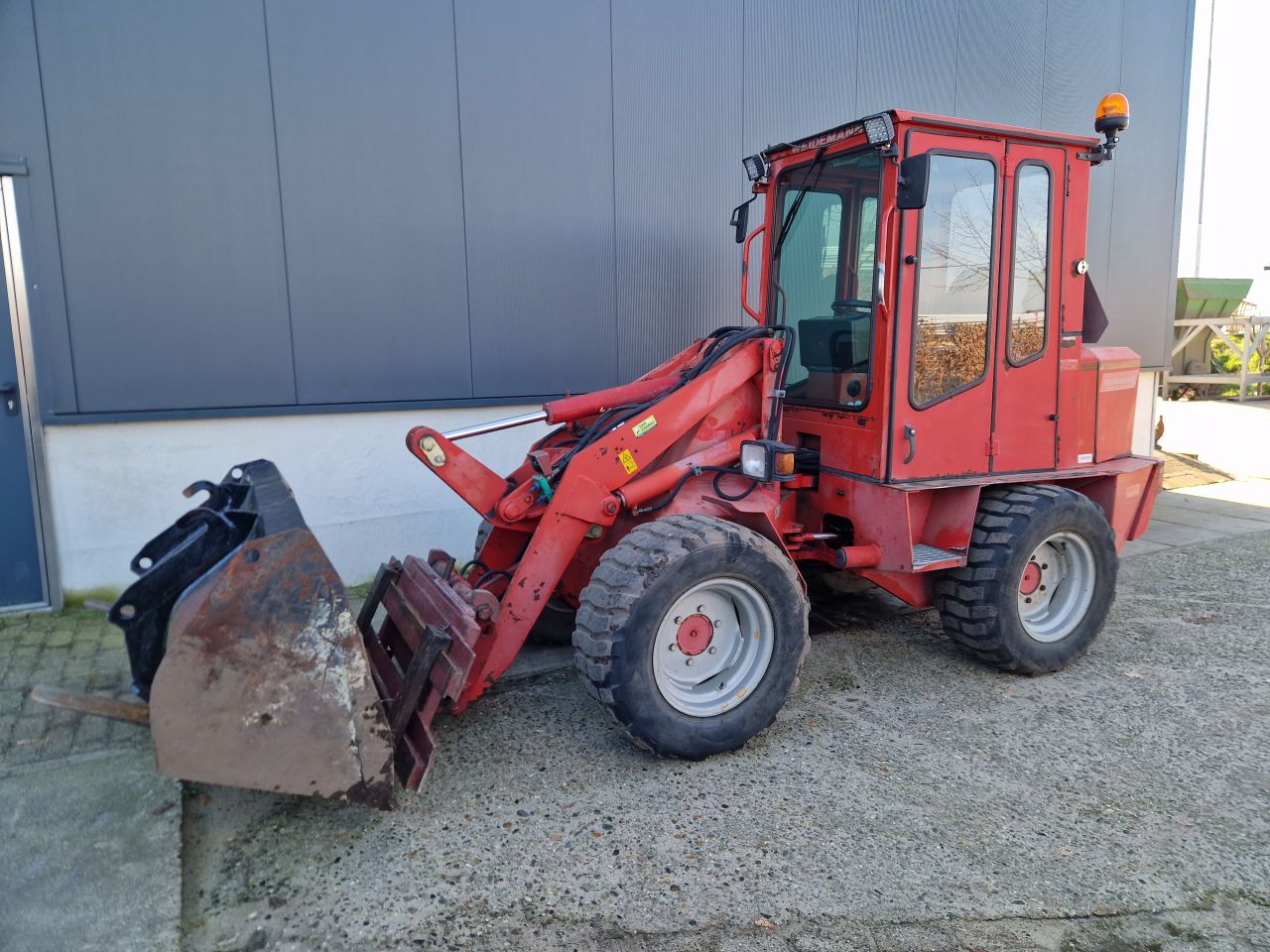 Weidemann 3002