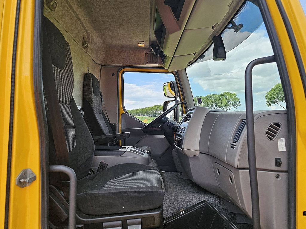 DAF LF 230