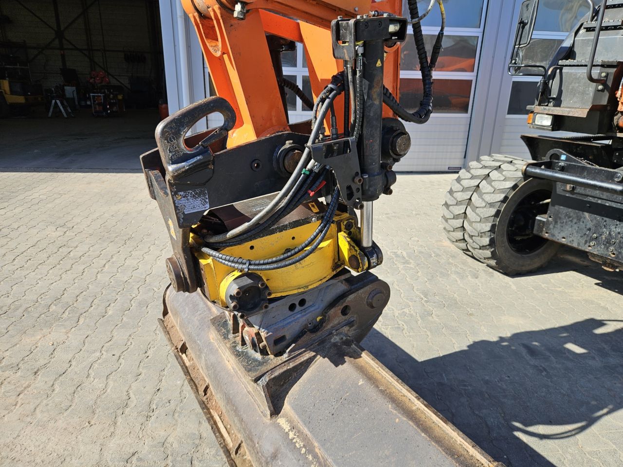 Hitachi ZX170W-6