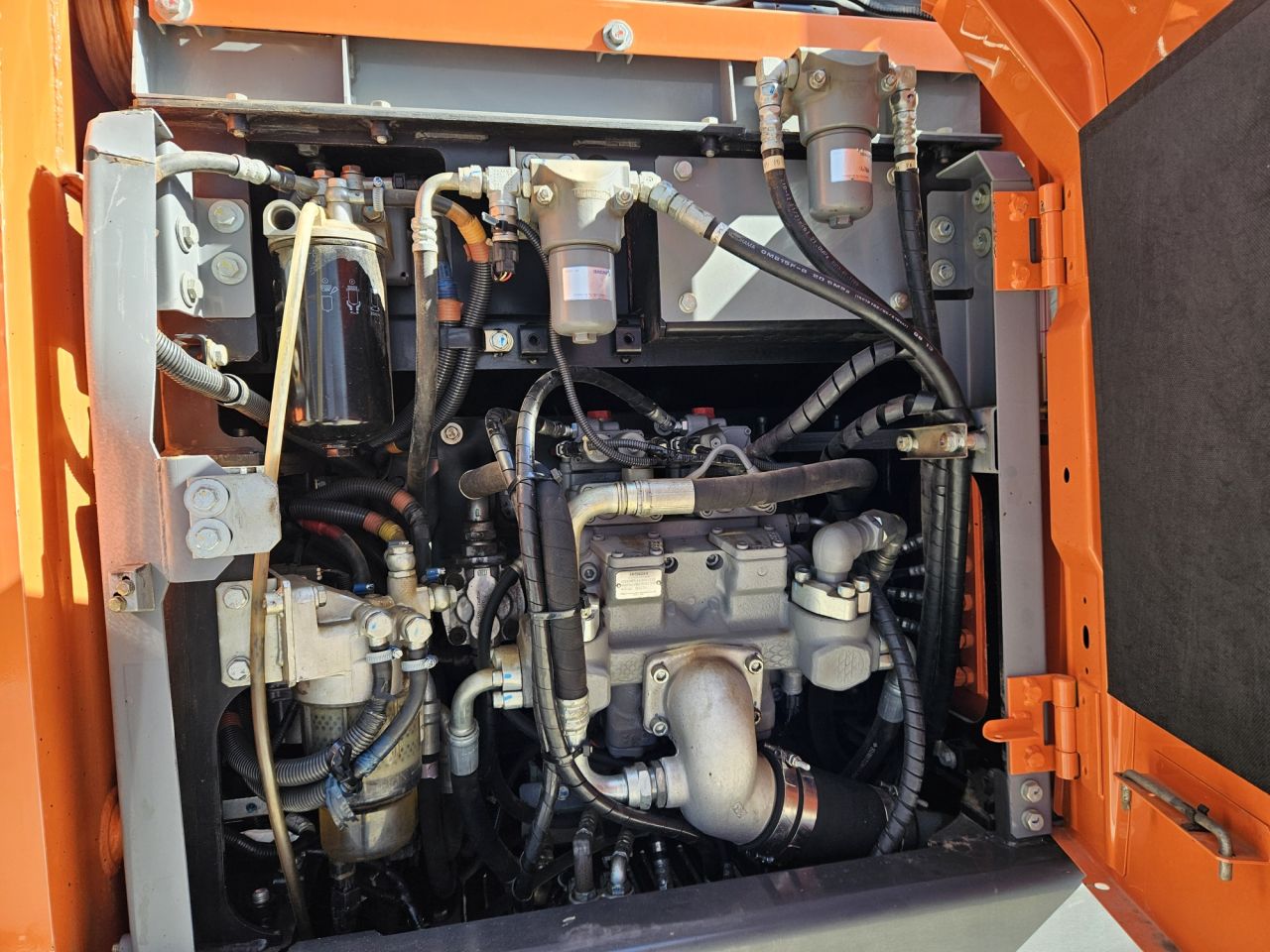 Hitachi ZX170W-6