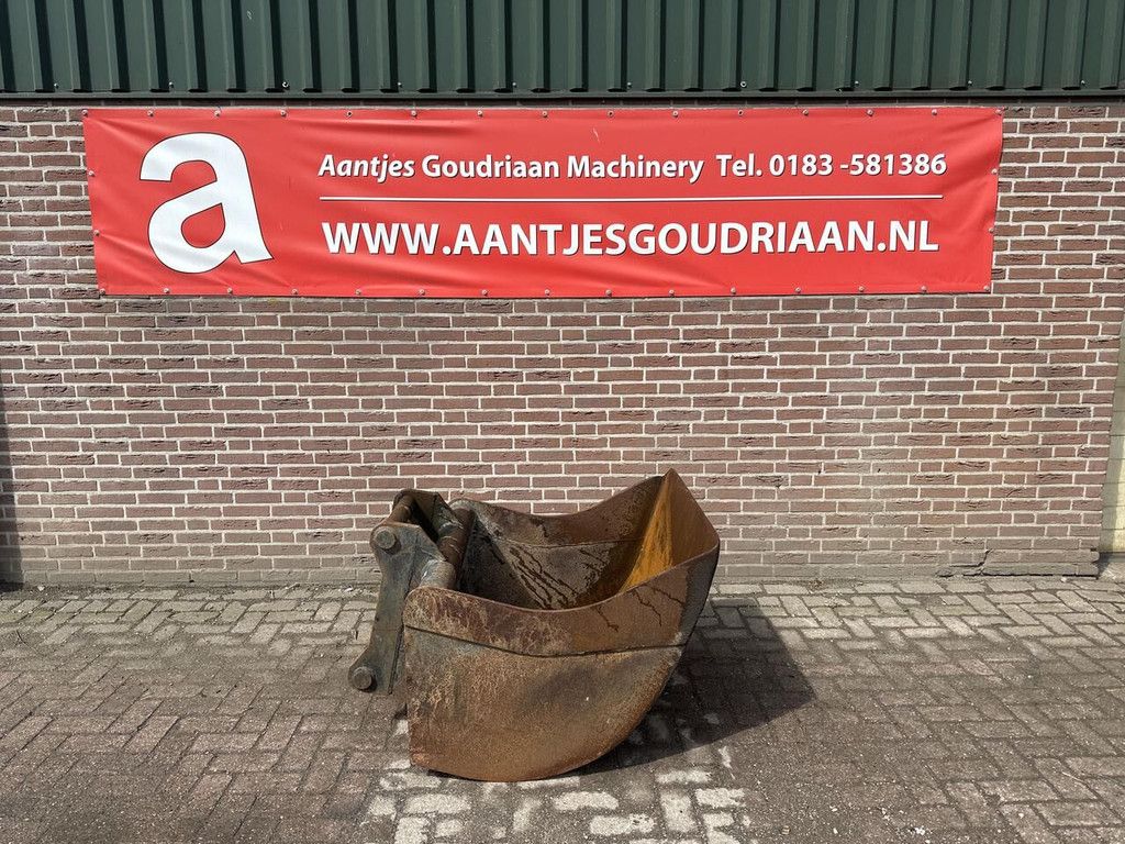 S60 grading bucket