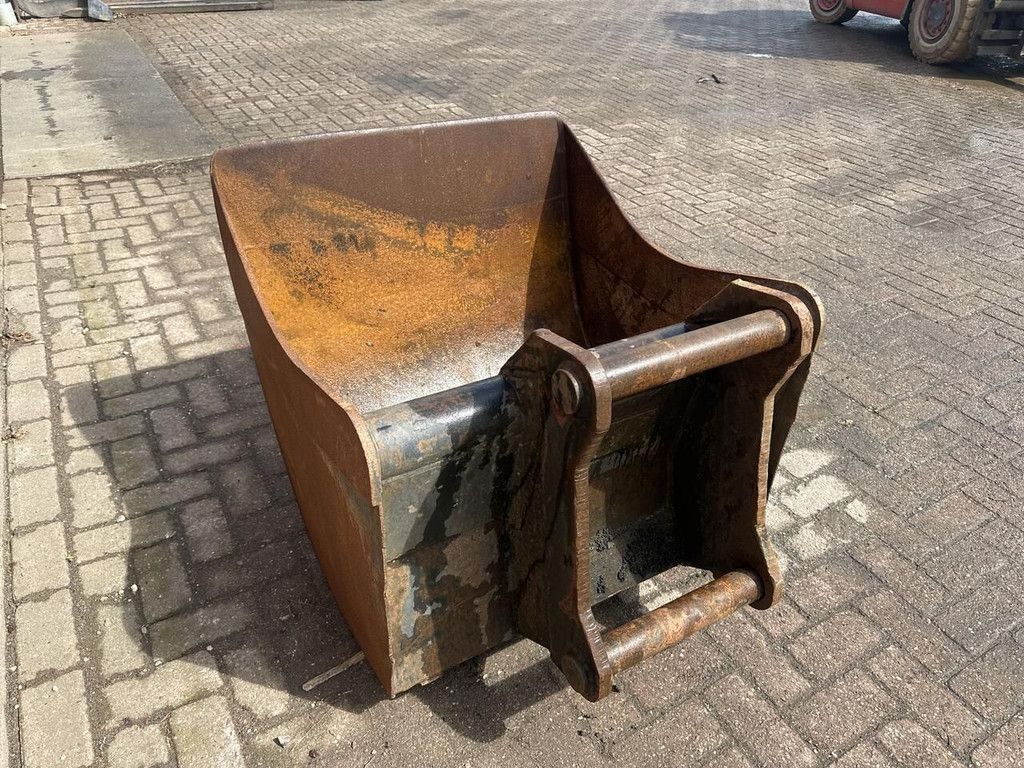 S60 grading bucket