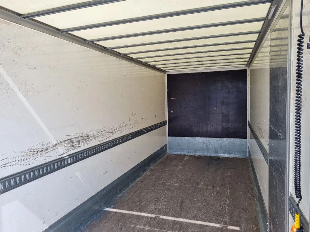 Ford Transit Gesloten clixtar oplegger 5,2 m.