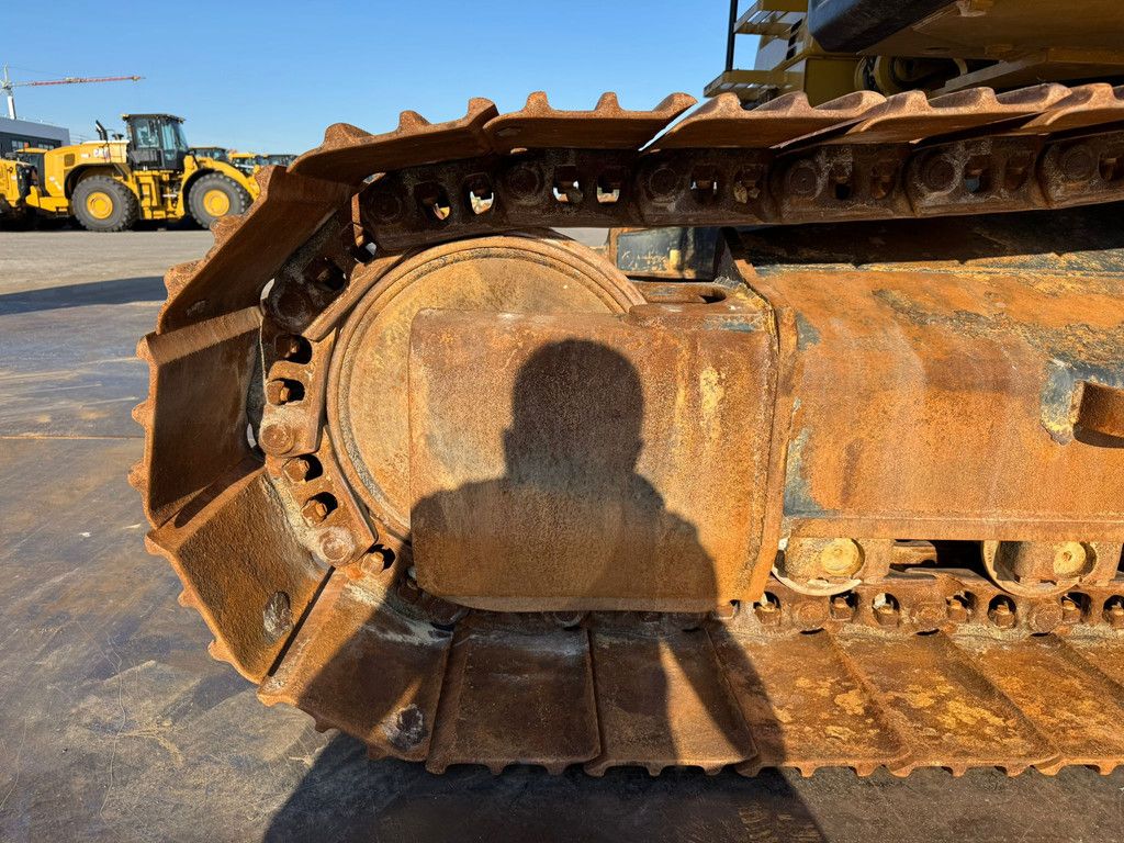 Caterpillar 326FL