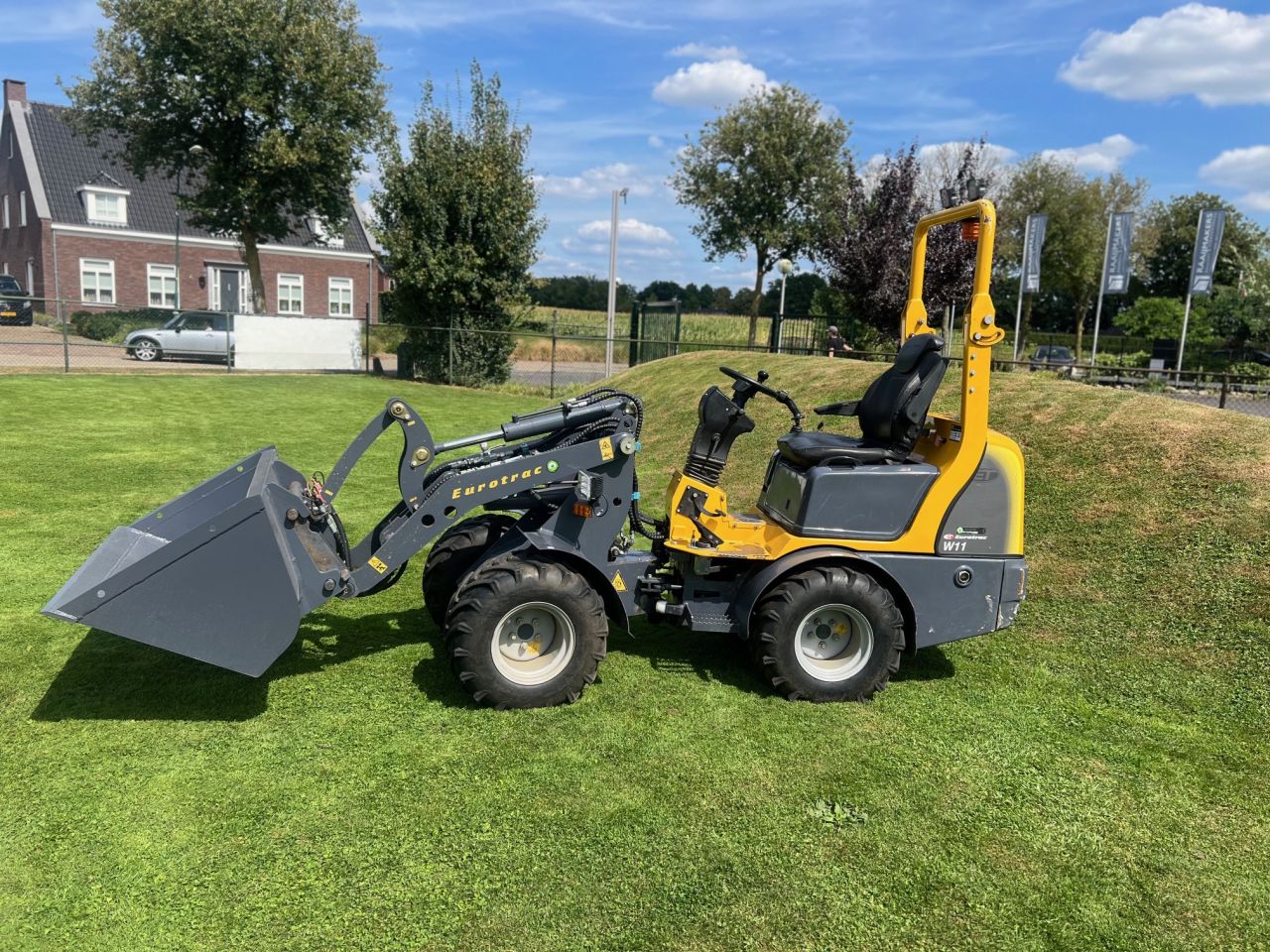Gebruikte Eurotrac W11i shovel | wiellader