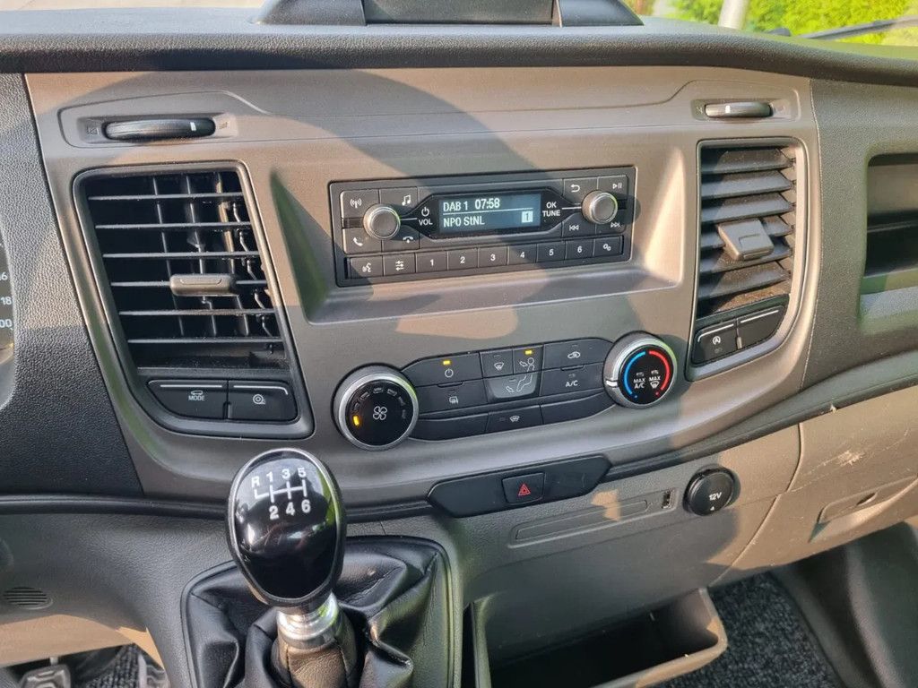 Ford Transit 35-17