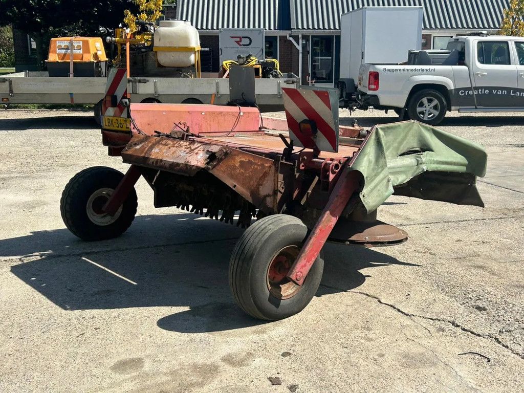 Kuhn JF Stoll 243 getrokken maaier