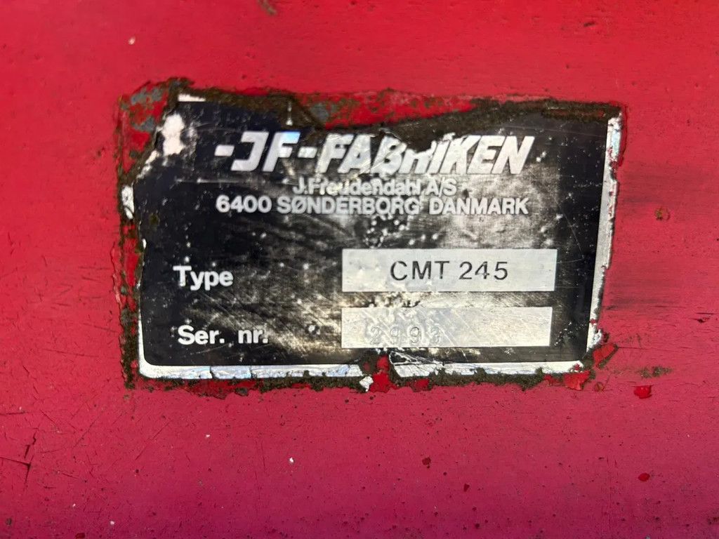 Kuhn JF Stoll 243 getrokken maaier